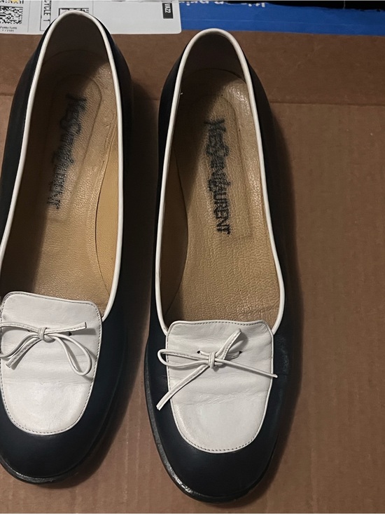 Yves Saint Laurent Shoes - Yves Saint Laurent Black and White Bow Trim Loafers